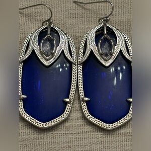 ❤️KENDRA SCOTT VINTAGE DARBY❤️